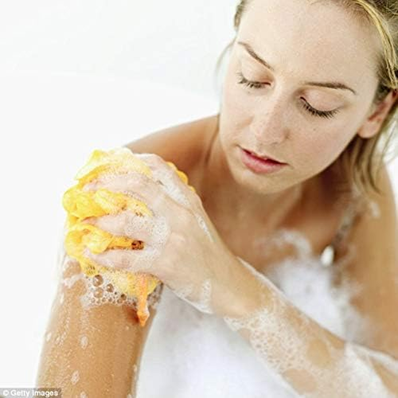 Shelter Super Soft Bath Sponge Fluffy Puffy Loofah (Mellow Yellow) image number 1