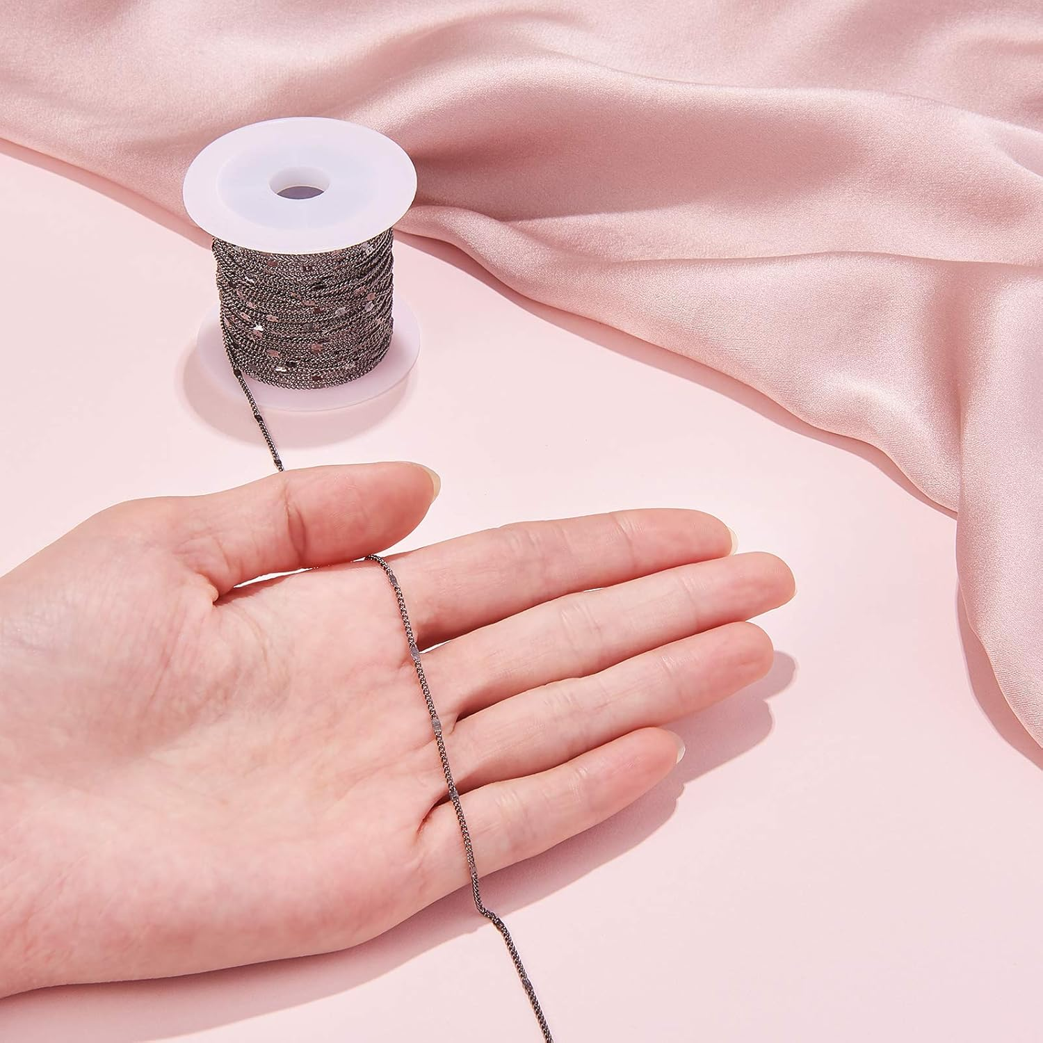 Iron Twist Curb Chain image number 4