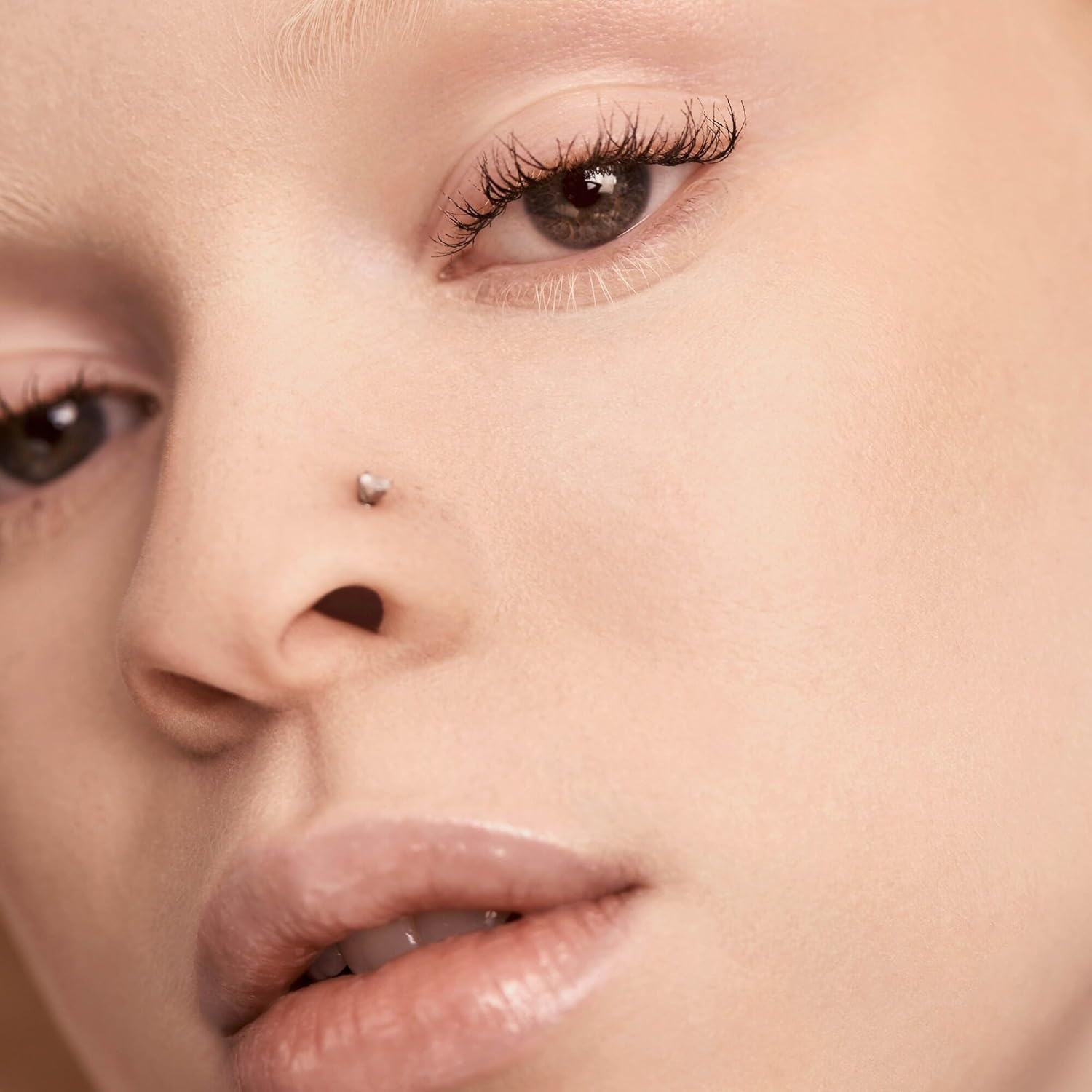 Fenty Beauty by Rihanna Bright Fix Eye Brightener - # 02 Golden Ivory (Warm for Light Skin Tones) 10Ml image number 1