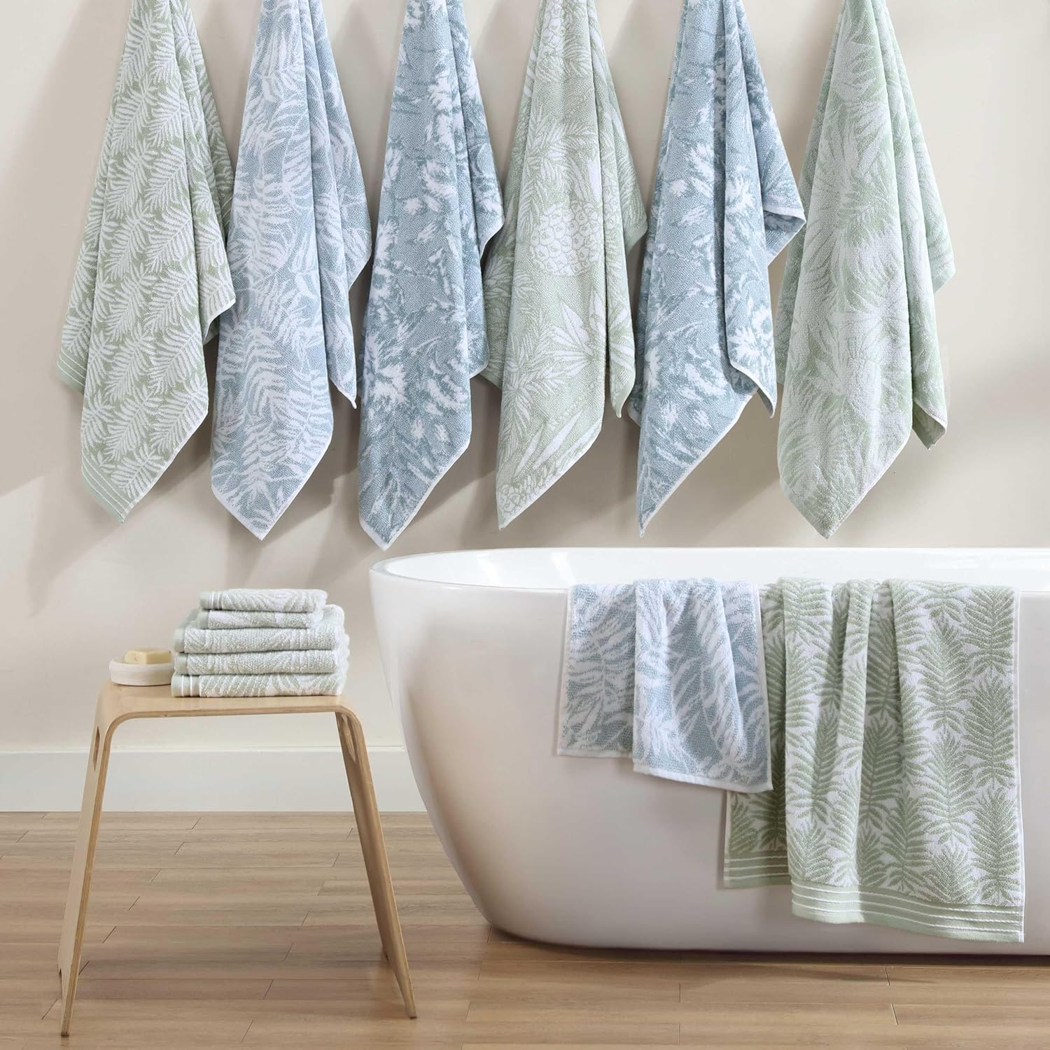 Tommy Bahama - Bath Towels, Soft & Absorbent Cotton Towels, Oeko-Tex Certified (Pineapple Venture Green, 6-Piece) - Art Of Palms Blue image number 6