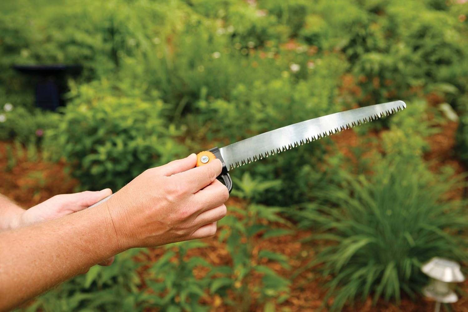 Fiskars 10 Inch Power Tooth Sliding Carabiner Saw with Carabiner Clip (9258) image number 1