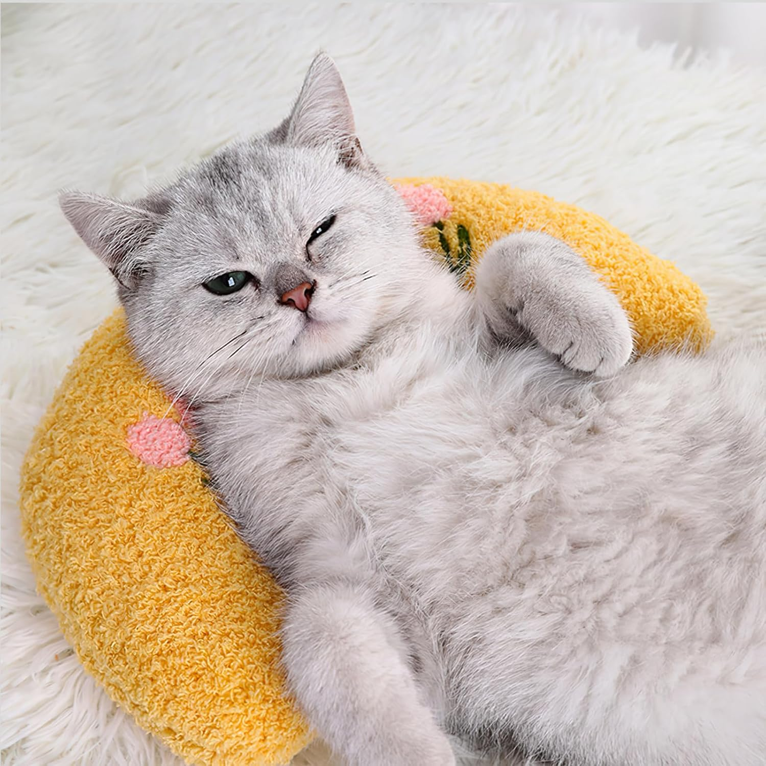 Pack of 3 Quiet Dog Neck Pillow for Pets Toy with Mint for Cats, U-Shaped Pillow to Protect Cervical Spine, Suitable for Sleeping, Playing, Pink, Yellow, Blue image number 4