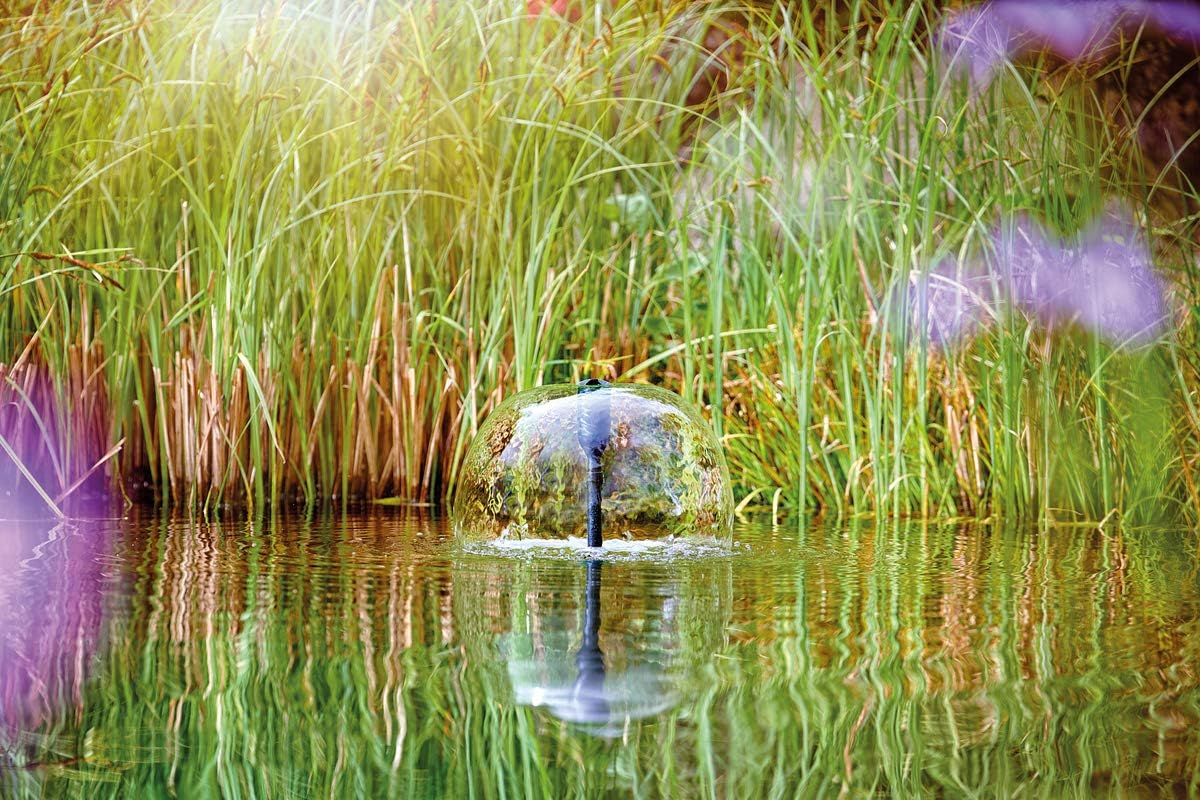 OASE Aquarius Fountain Set Classic 2000 E - Water Feature Pump Set, Pond Pump, Energy Saving Pump, Black image number 4