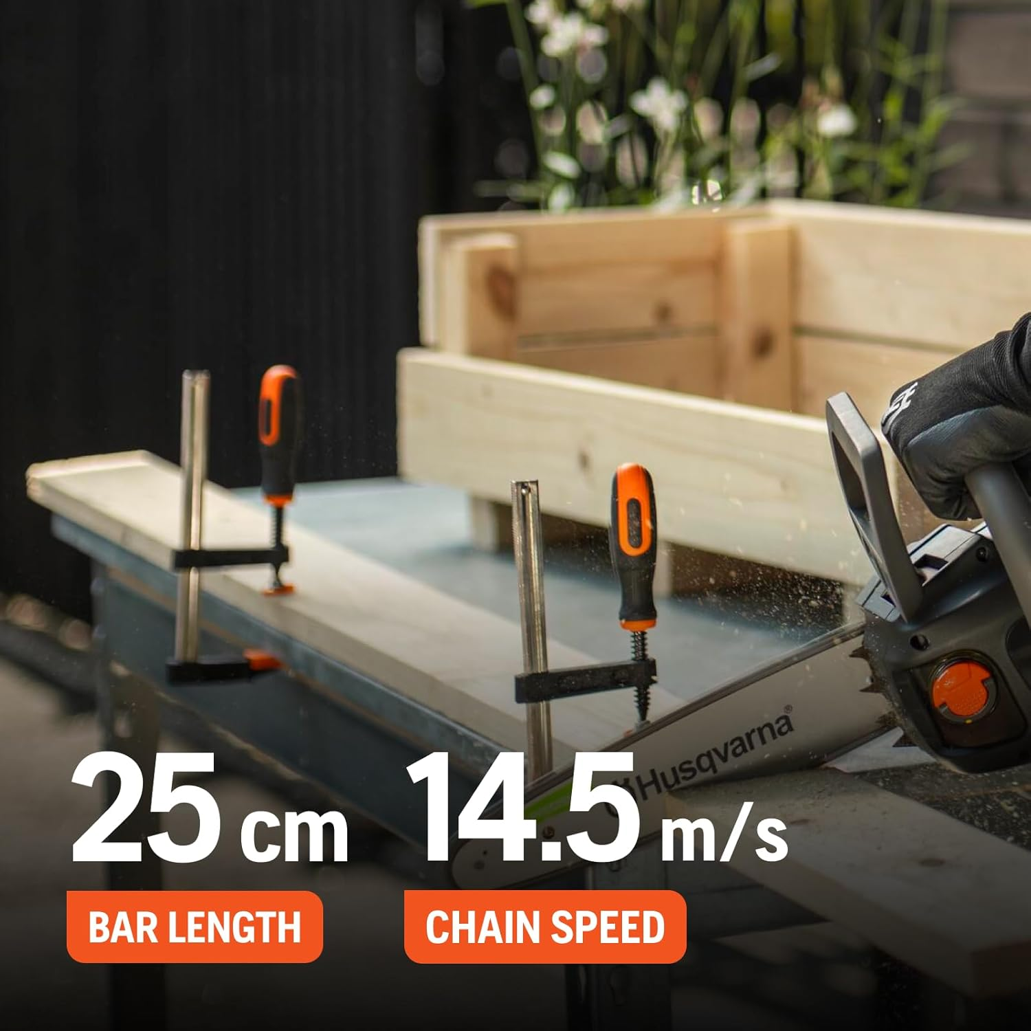 Husqvarna Aspire Chainsaw Kit with 4.0Ah Battery and 2.5Ah Charger