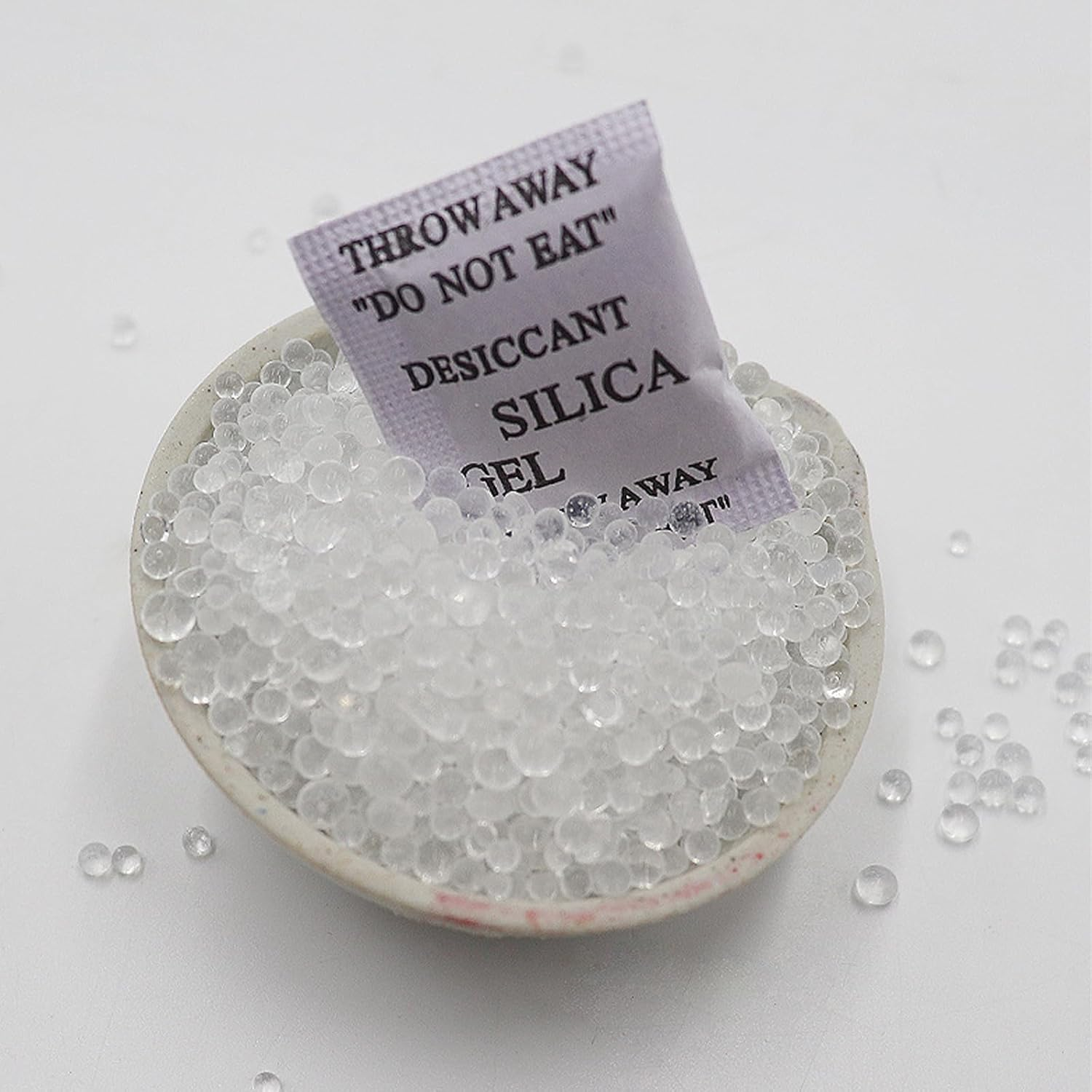 100Pack Silica Gel Packets, Reusable Moisture Absorber, Desiccant Packets, for Spice, Jewelry, Shoeboxes, Electronics Storage image number 2