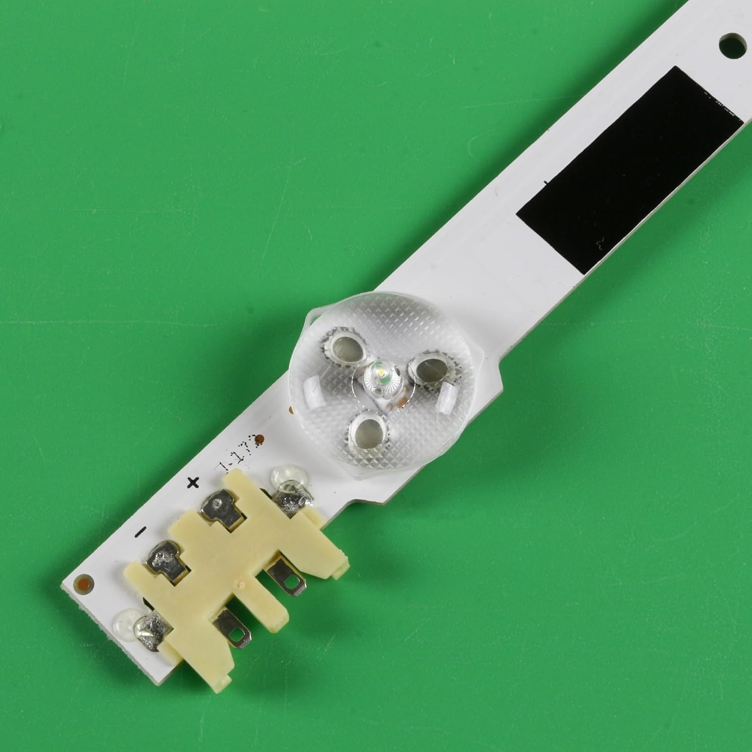 LED Backlight Strip for Sam/S.Ung 40" TV 13 Lamp D2GE-400SCA-R3 UA40F5500 2013SVS40F UE40F6400 D2GE-400SCB-R3 UE40F5000 UE40F5700 (Size : 6 Set) image number 2