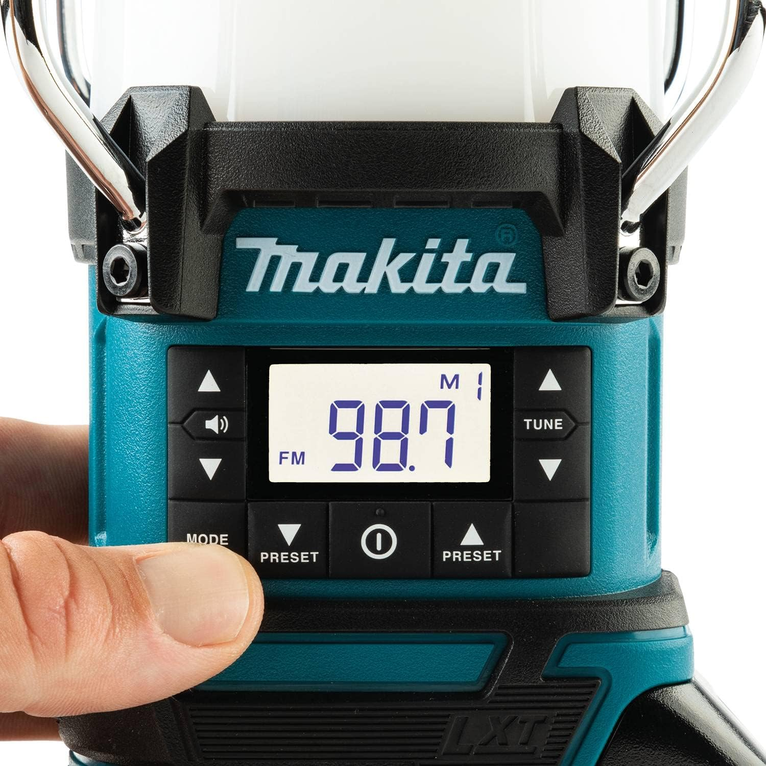 Makita DMR055 18V LXT LED Lantern Radio (No USB, No Bluetooth, No Digital Radio, Not Including Battery/Charger)