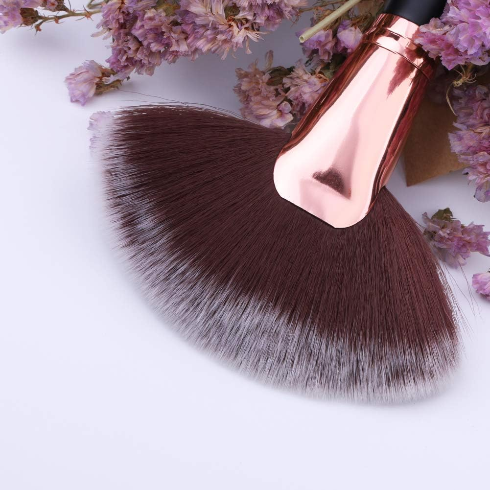 Docolor Fan Brush Face Makeup Brush Professional Highlighting Make up Brushes Blush Bronzer Cheekbones Brush Soft Cosmetic Tool image number 1