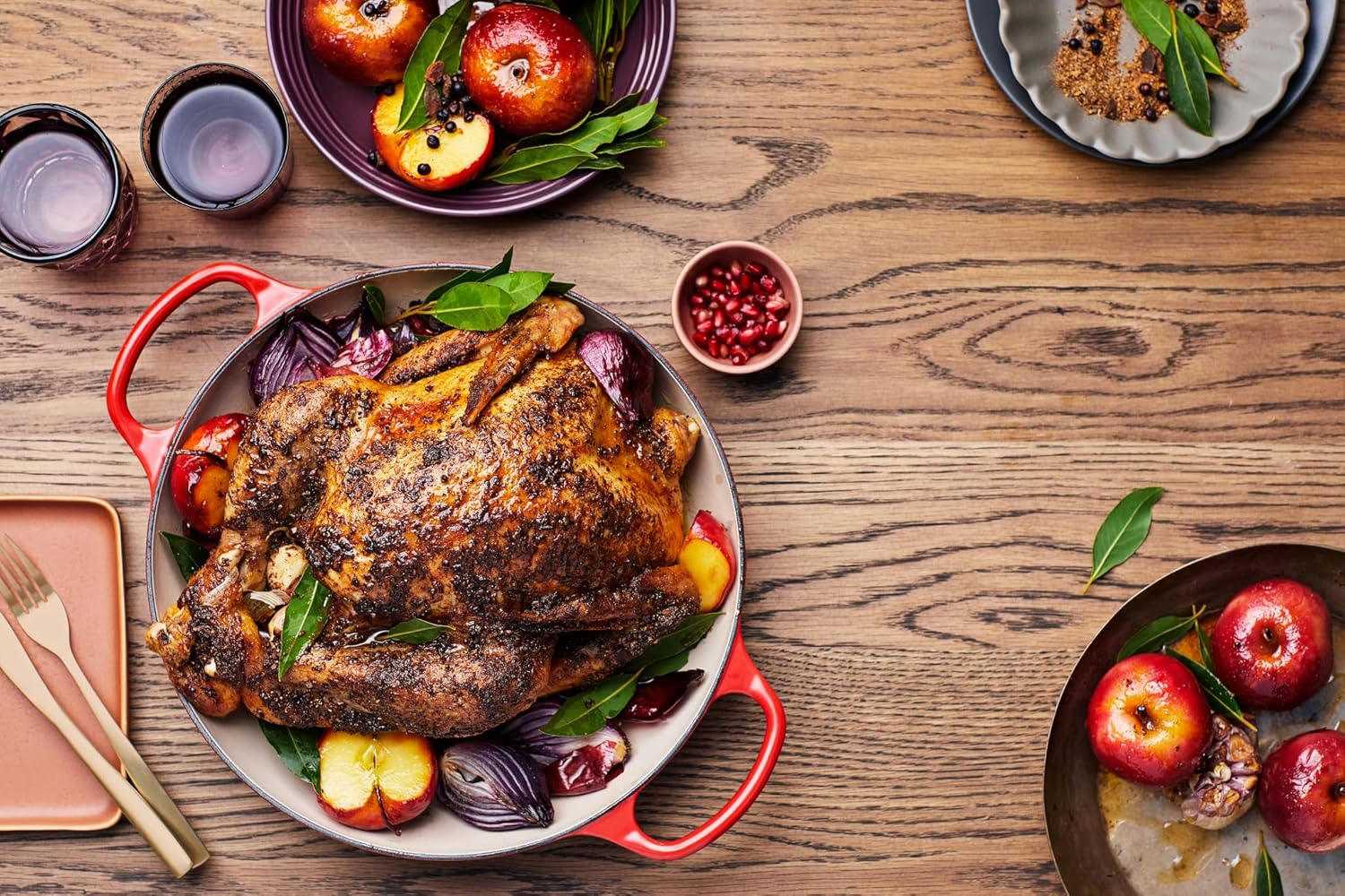 Le Creuset Signature Cast Iron Shallow Casserole, 30 Cm, Volcanic image number 6