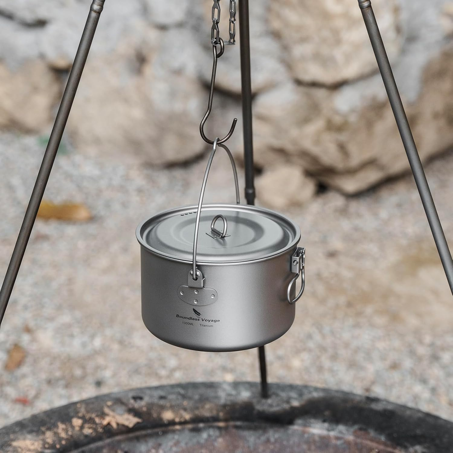 Boundless Voyage Camping Titanium Hanging Pot with Folding Handle Picnic Hiking Big Capacity Kettle Cookware 1.3L 1.95L 2.9L (Yti2043C-1300Ml) image number 5