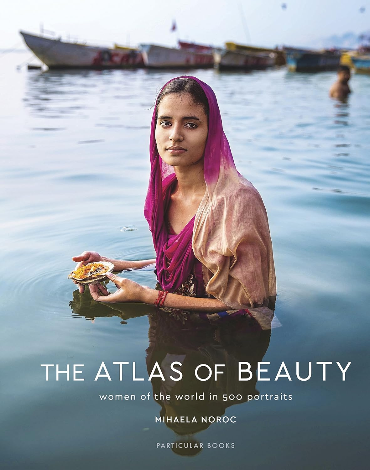 The Atlas of Beauty: Women of the World in 500 Portraits image number 6