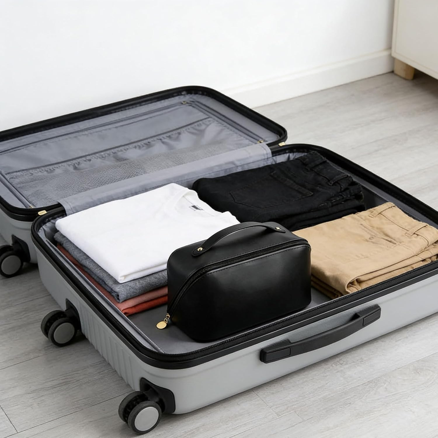 Yxvyxymyxxg​ Large Cosmetic Bag Travel Organizer - Waterproof PU Makeup Case with Multiple Compartments & Handle, Zipper Toiletry Bag for Women, Girls image number 4