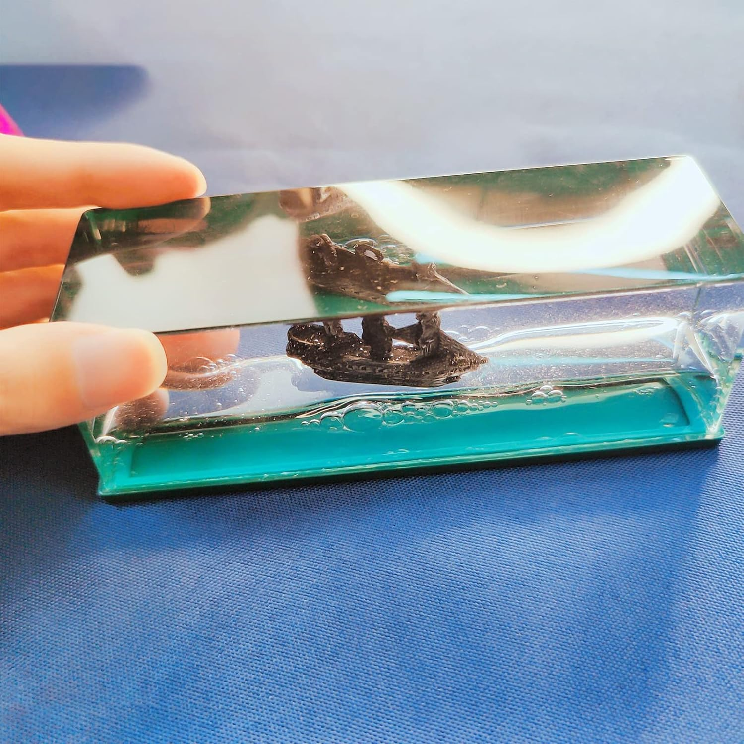 Cruise Ship Fluid Drift Bottle | Cruise Ship Toy | Unsinkable Boat in a Box | Cruise Ship Model Decoration | Desk Toy Gifts for Display Cases Home Decor image number 4