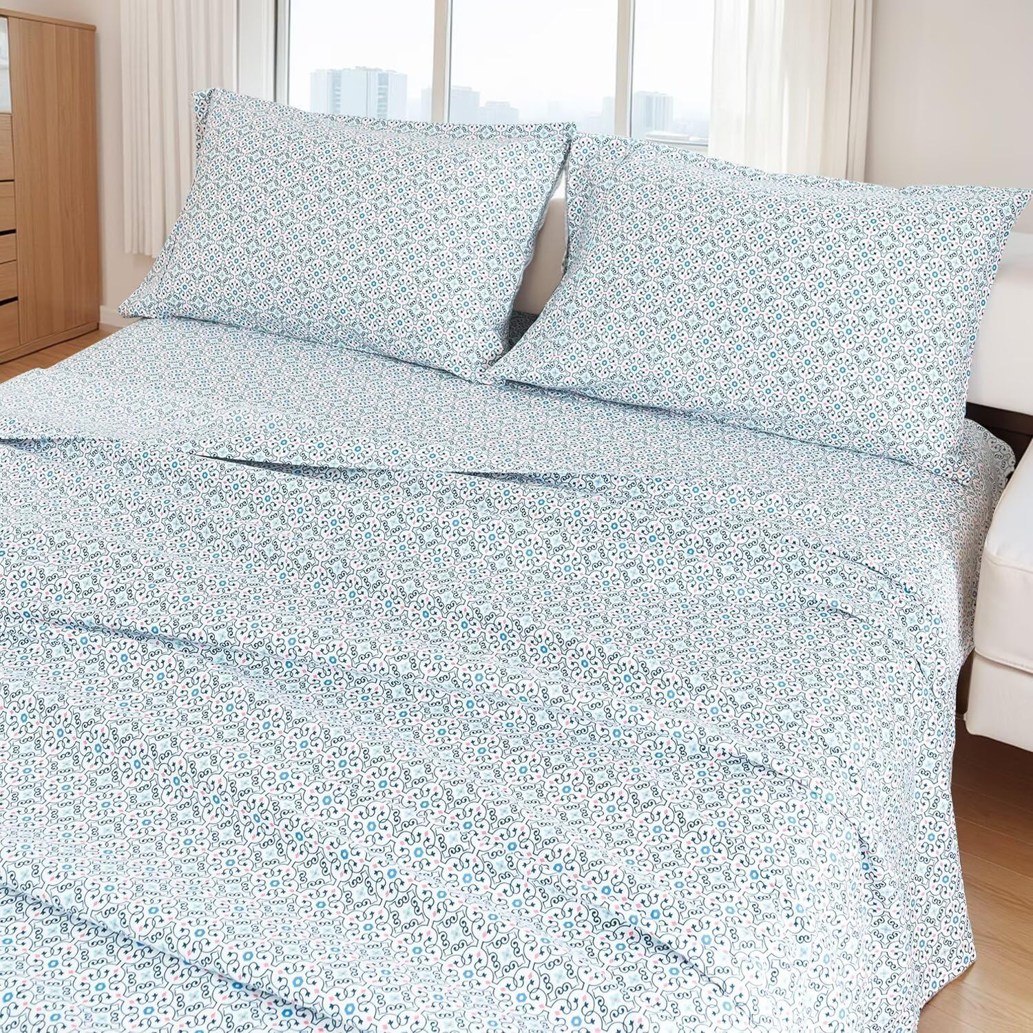 UDEAL Flower Bed Sheets Queen Size,Deep Pocket Queen Sheet Sets Floral,Microfiber Queen Sheets Set Deep Pocket,Breathable & Cooling,Easy-Fit Soft,Christmas Tree