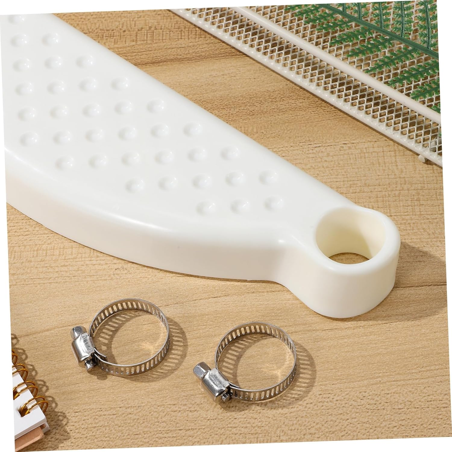 Abaodam Highchair Footrest Attachment Sturdy Plastic Replacement Footstool for Desk and Dining Chair Wide Platform Support for Growing Comfort and Stability image number 4