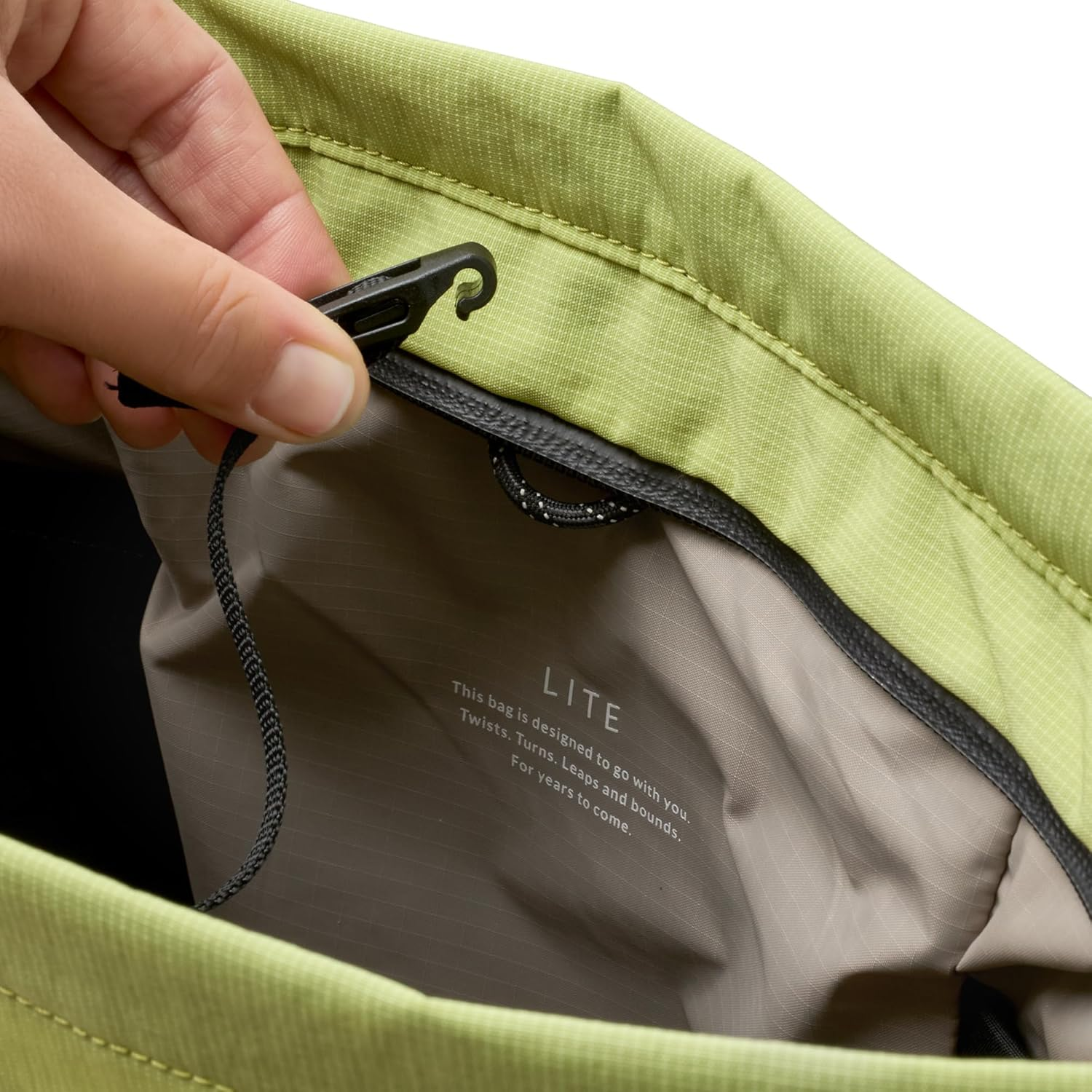 Bellroy Lite Totepack (18 Liter Lightweight Tote Bag and Backpack, for Beach, Travel and Every Day) image number 1