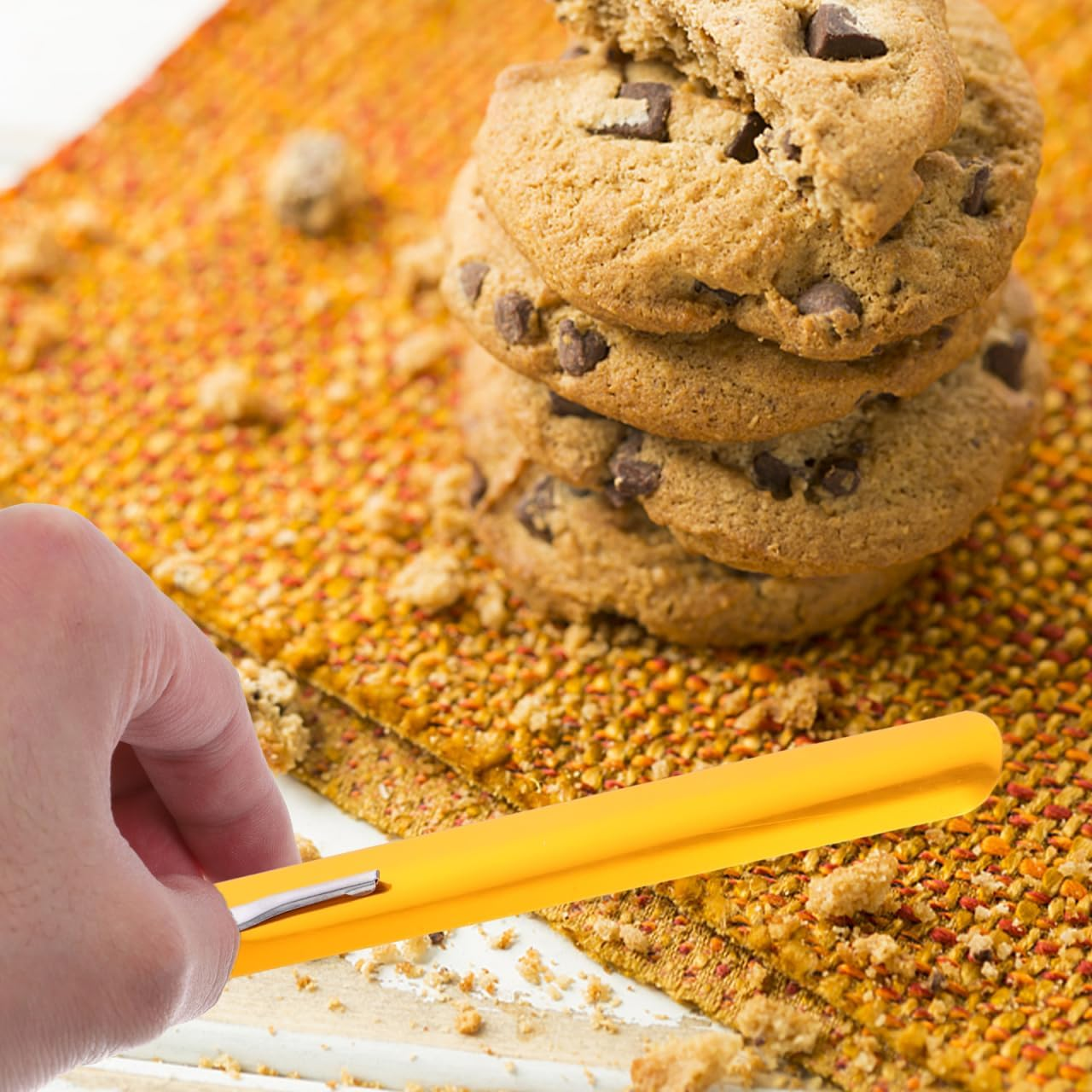 PRETYZOOM Bread Scraper Crumb Sweeper Stainless Steel Kitchen Tabletop Crumber with Fixed Clamp for Restaurant and Home Cleaning