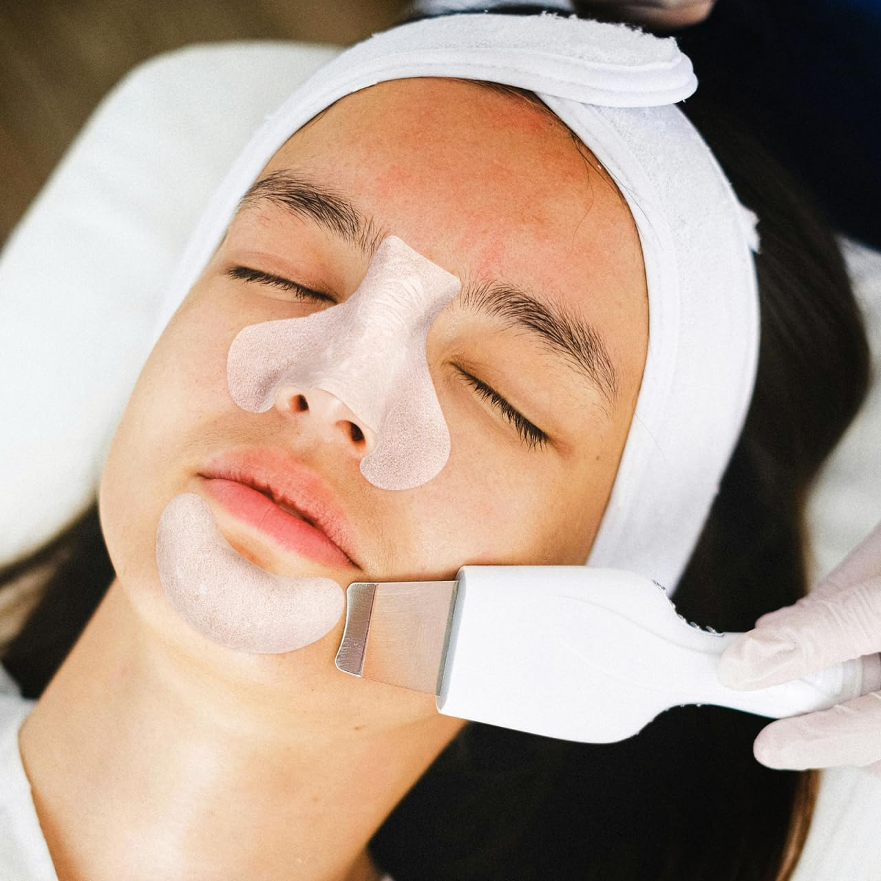 Garneck 200 Pcs Cotton Nose and Chin Pads Gentle Cleansing Pore Strips for Blackhead Removal Proper Multi Purpose Facial Patches for Nose Chin Forehead and Cheeks Skincare Routine image number 5