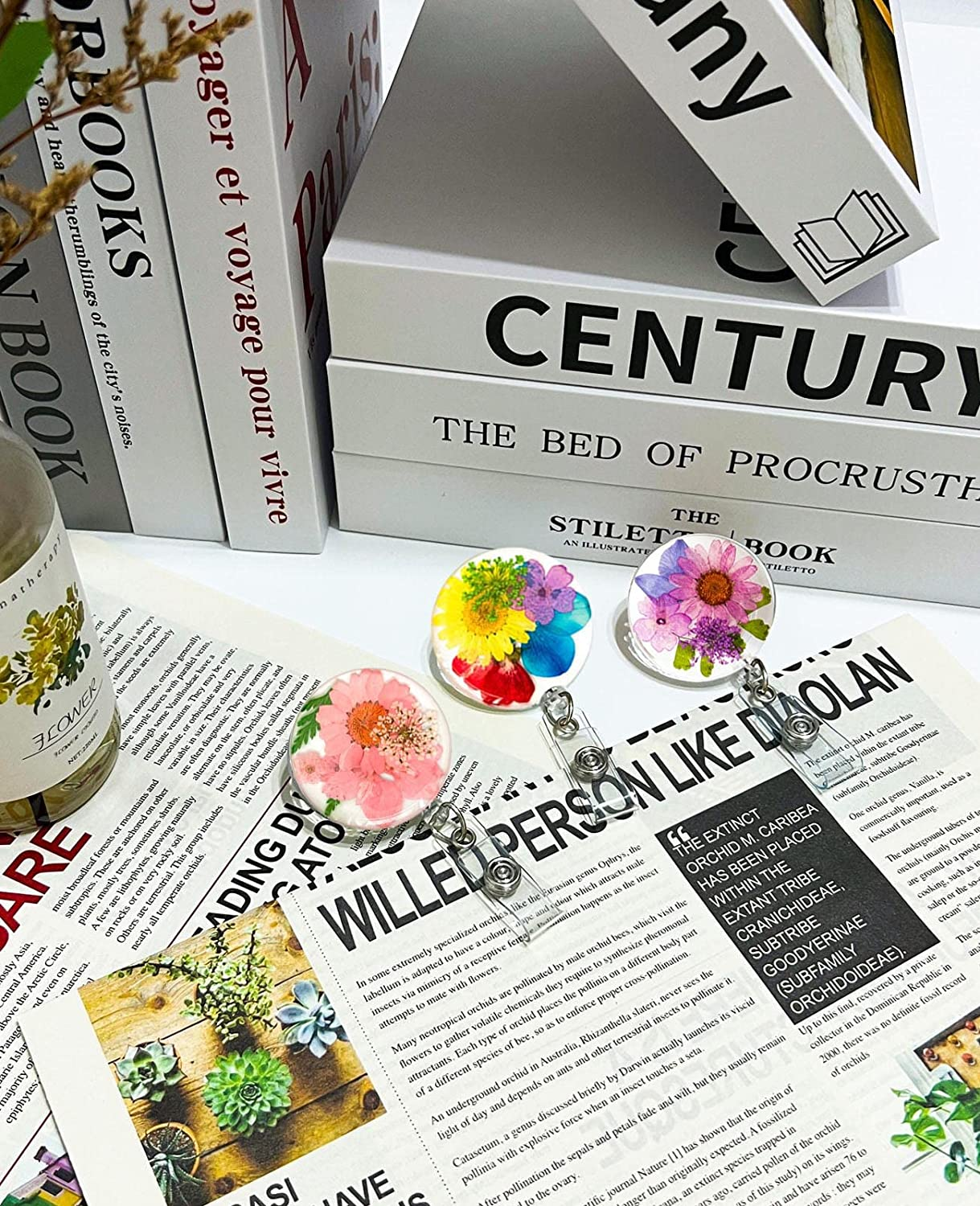 Nurse Badge Reel Retractable Cute Pressed Dried Flower Resin, Retractable ID Badge Holders for Nurses Christmas Stocking Stuffers (Light Pink) image number 3