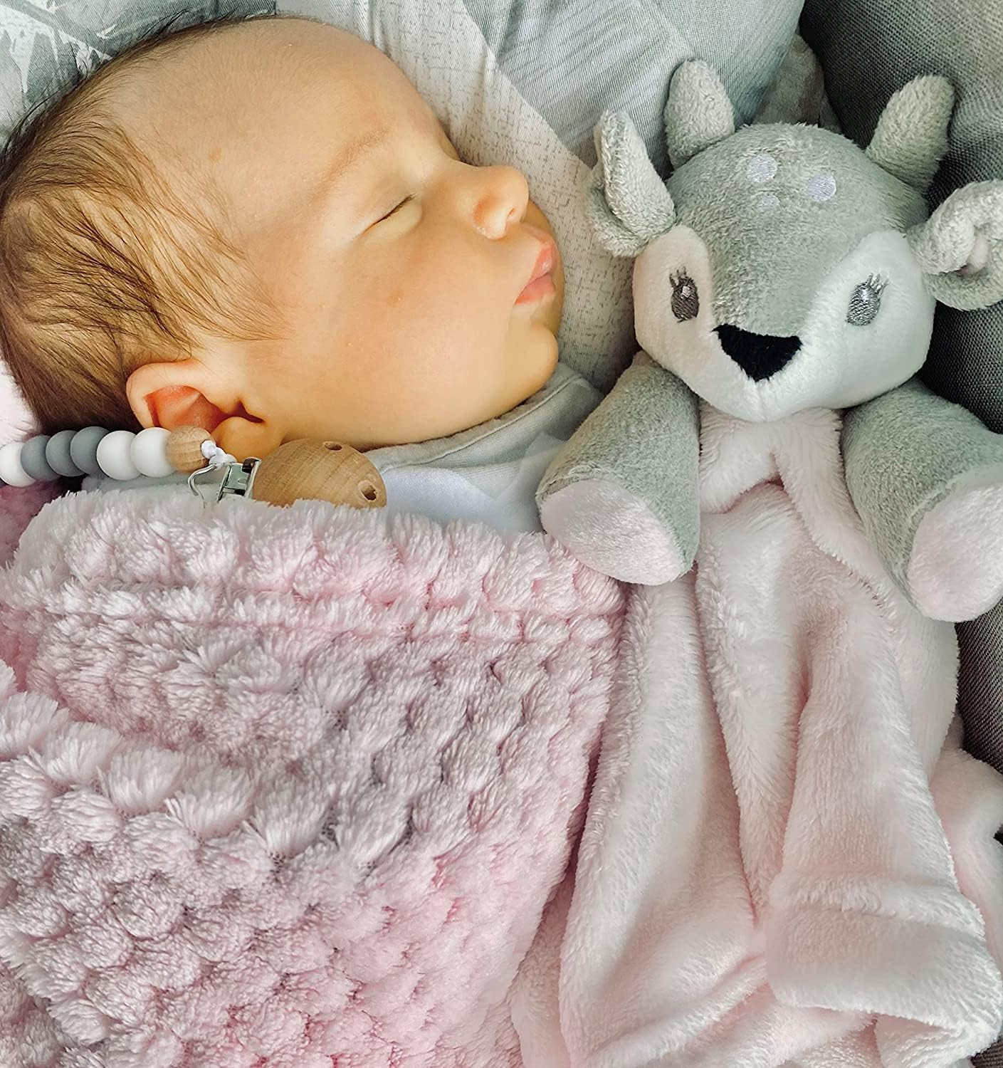 Hoolaroo Baby Blanket New Baby Girl Gifts Newborn Box Fleece Blanket, Pink Deer Fawn Comforter, Knit Booties, Hamper Suitcase Pink Gifts Present Girls - Blue Elephant image number 2