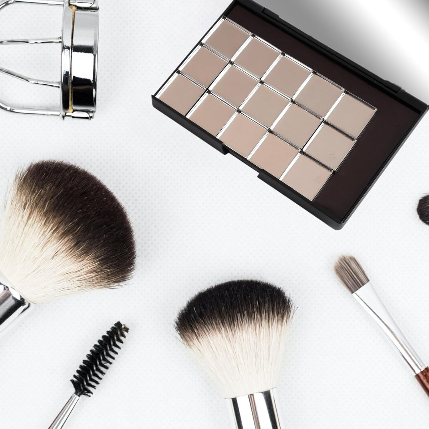 Wowled DIY Magnetic Palette with Mirror, for Eyeshadow Lipstick Powder Highlighter Storage, with 12 Pieces of round Metal Pans (Black - with Mirror, 15X10Cm - with 15Pcs Square Pans) image number 5