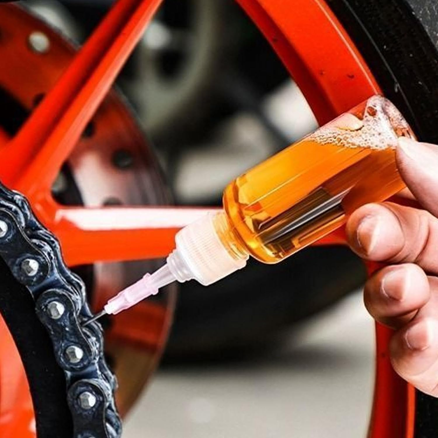 Chain Saw Oil,Chain Lubricant Seasonal 60Ml High Performance Saw Oil | Wear-Resistant Multi-Use Household Supplies Rust Prevention Chain Cleaner for Motorcycle image number 2