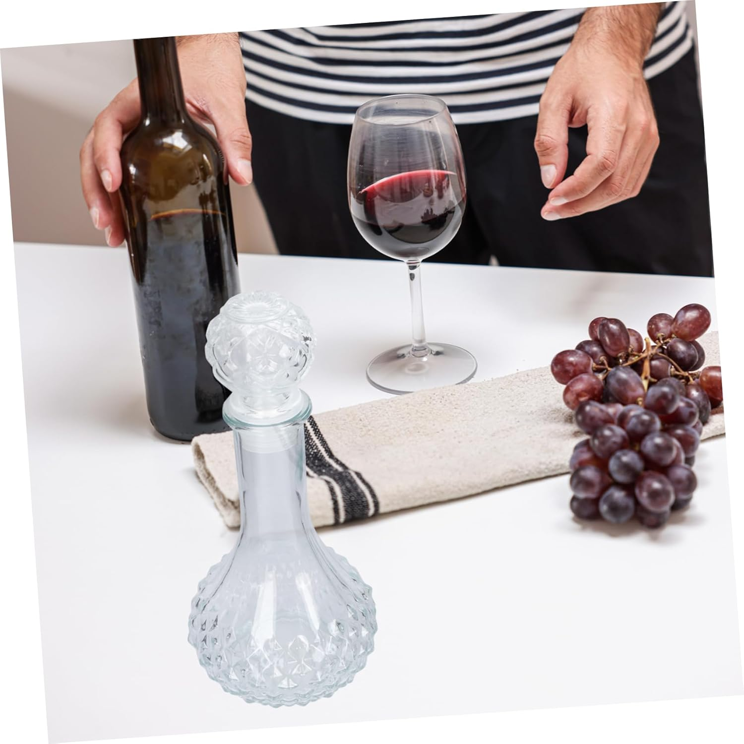 ZUNOXAZ Professional Glass Wine Decanter Creative Wine Dispenser for Home Use Elegant Design for Entertaining Guests at Banquets Restaurants and Bars image number 1
