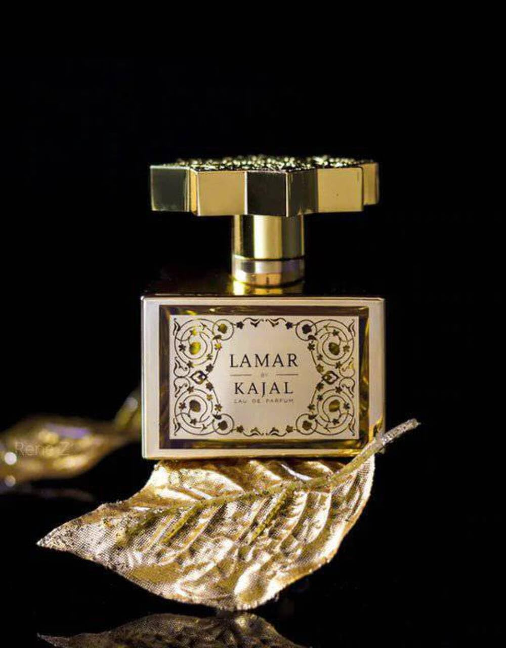 Lamar by Kajal Eau De Parfum Spray (Unisex) 3.4 Oz image number 2