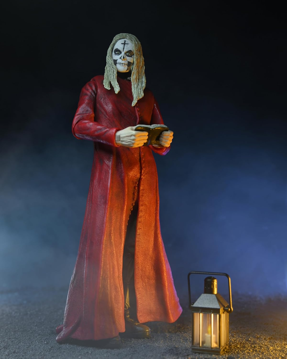 Otis Red Robe 20Th Anniversary - 7" Action Figurine - House of 1000 Corpses - NECA Collectibles image number 1