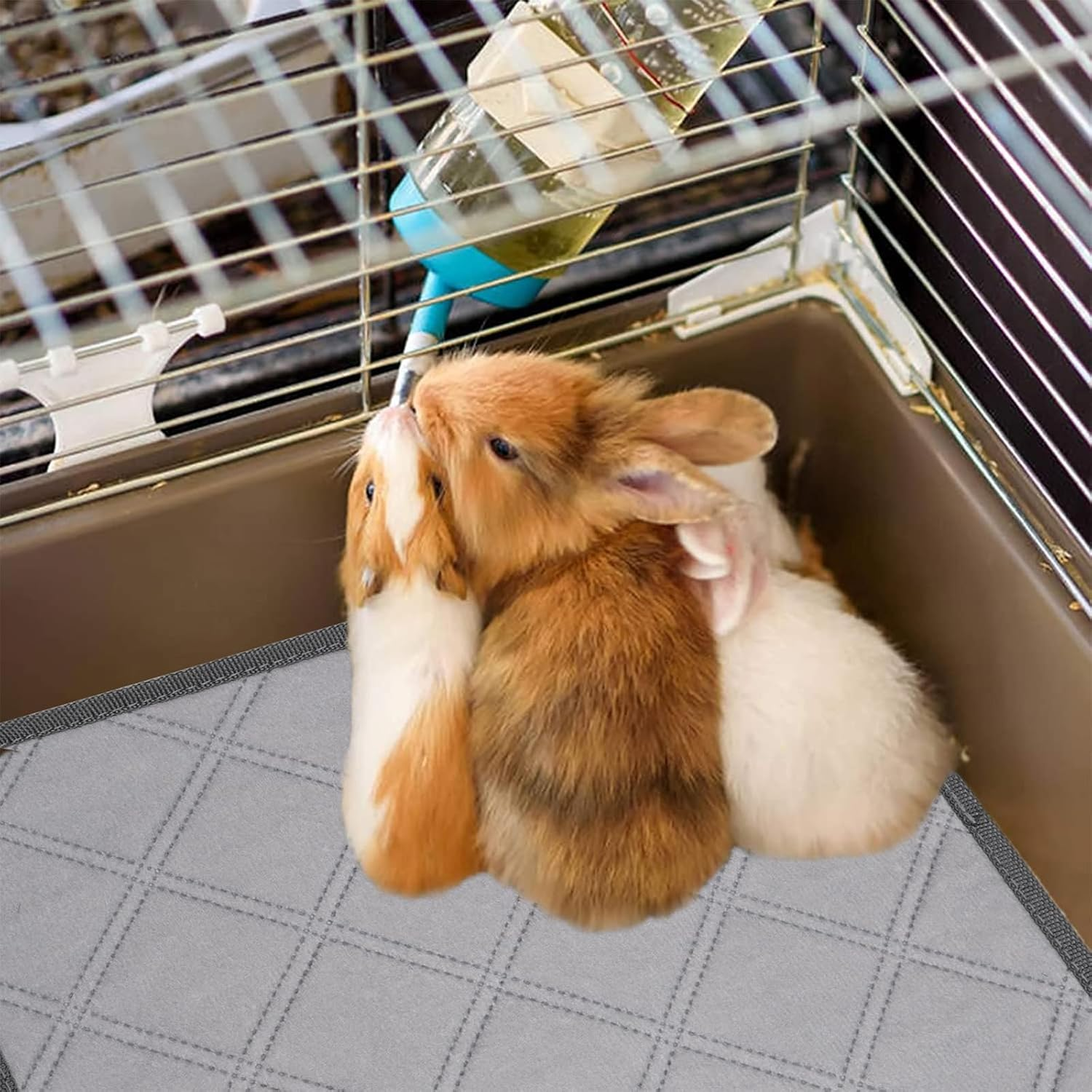 4 Pack Guinea Pig Cage Liner,Washable Pee Pads for Small Pet,Reusable Guinea Pig Bedding,Non-Slip Mat for Small Animals Soft and Comfortable Sleep Pads for Chinchillas Rabbits Hamster Bunny image number 4