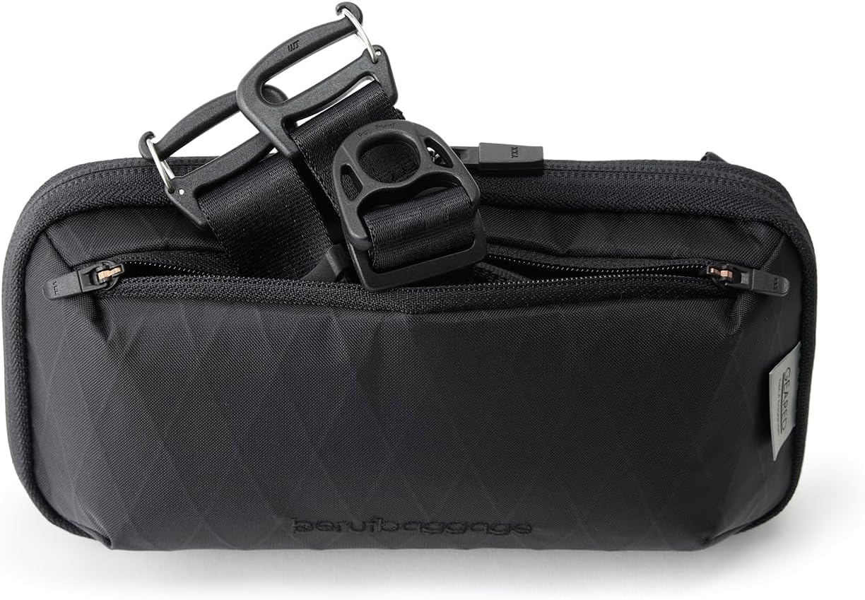 Belluf Urban Explorer Mini Shoulder Bag, Made in Japan, Smartphone and Passport Storage, Wallet Black, Black image number 5