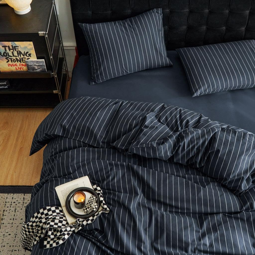 Wake in Cloud - Cotton Quilt Cover Set, 100% Washed Cotton Doona Duvet Cover Bedding Set, 3 Pieces, Pinstripe Navy Blue, Queen Size image number 2