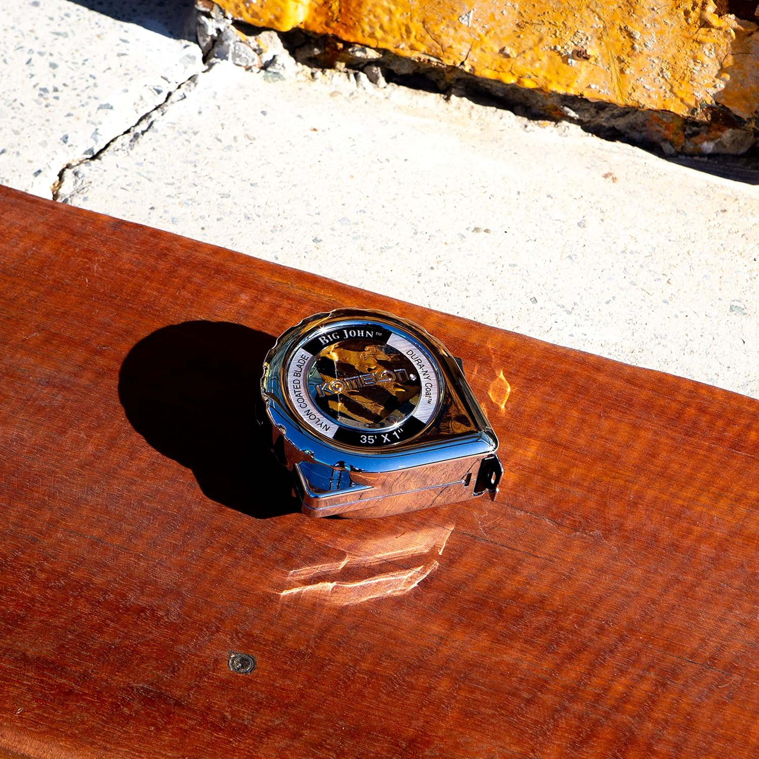 Komelon 535C Big John 35-Foot Chrome Power Measuring Tape image number 6