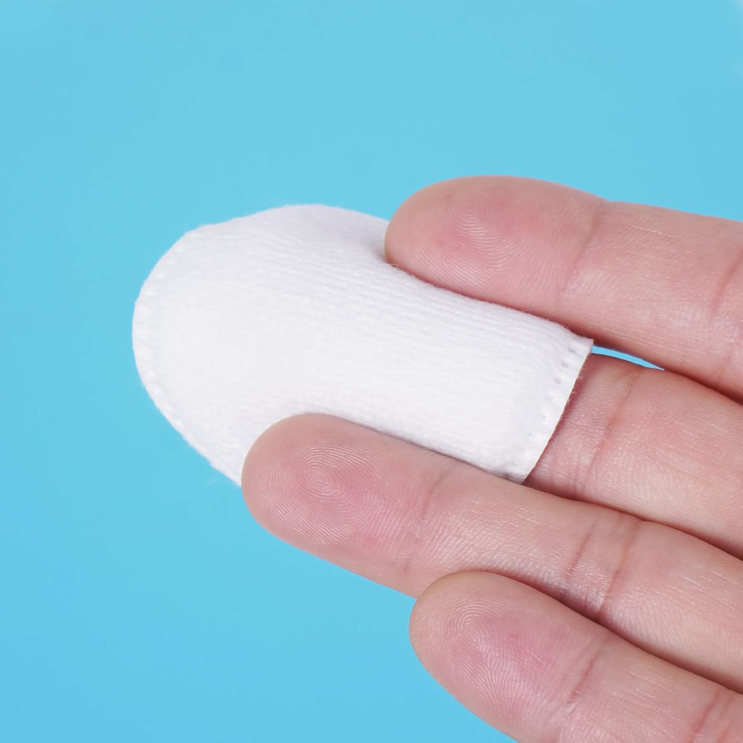 CGR Travel Cotton Swabs Set Portable, Eack Pack with 100 Cotton Swabs, 12 Cotton Rounds, 12 Cotton Balls in Reusable Storage Box for Ear, Cosmetics, Makeup Remover, Nail Polish Remover(Pack of 3) image number 6