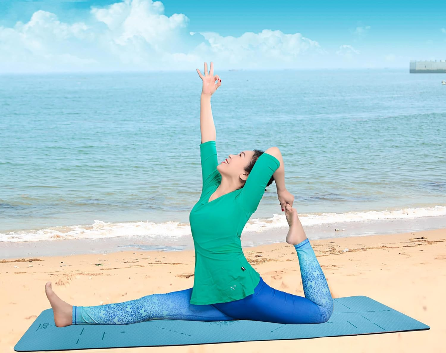 EKE Yoga Mat with Alignment Lines- Non-Slip Sweatproof Surface - 100% Recycleable Materials - Eco Friendly image number 2