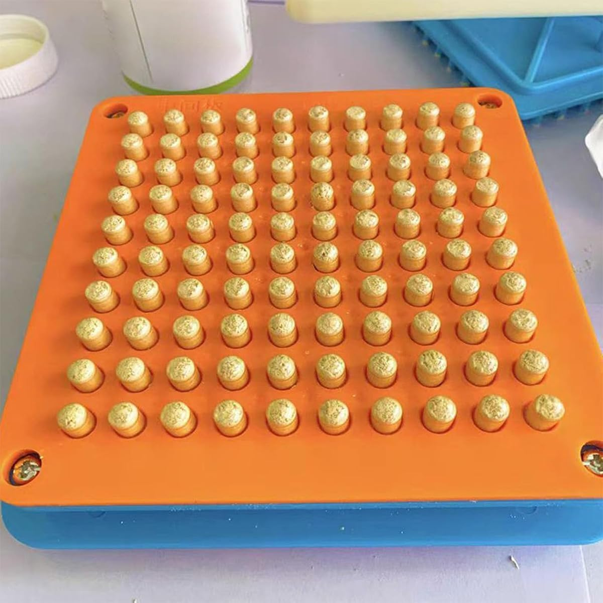 Capsule Filling Machine, 100 Holes Manual Filling Tray Kit, for Size 0 Gelatin Veggie Capsules for Vitamins, Herbs & Supplements Holes, (0#Cyan) image number 1