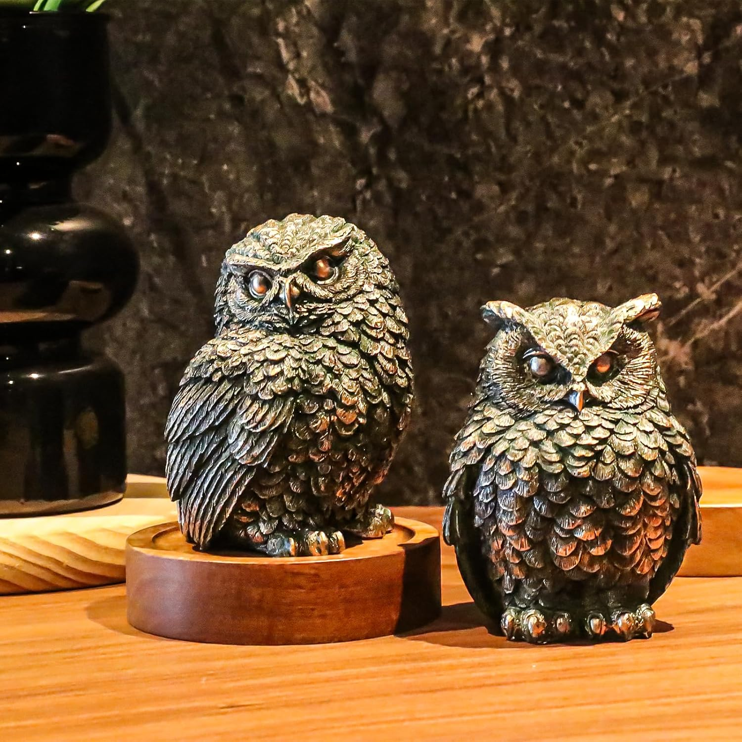 2 Pack Unique Owl Statues for Home and Outdoor Garden Decoration, Living Room Vintage Resin Owl Figurines, Knick Knacks for Shelves, Women Gift image number 2