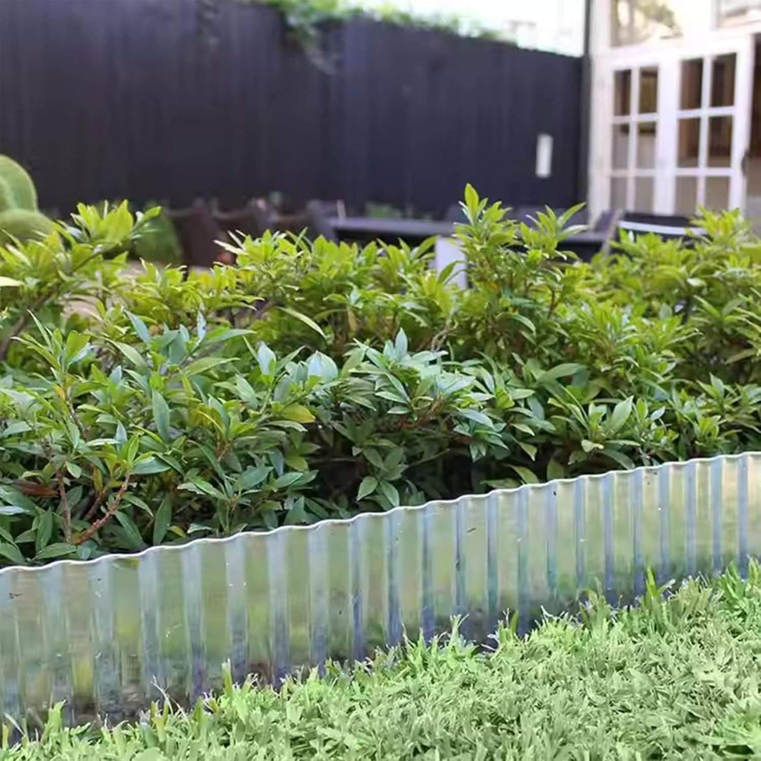 AUTENS 20Ft Corrugated Metal Garden Edging, Metal Landscape Edging for Lawn, Flower Bed, Garden Fence, Paver Edging, Flower Bed Border Flexible Curred or Cut as Needed (Silver, 20Ft*6Inch) image number 4