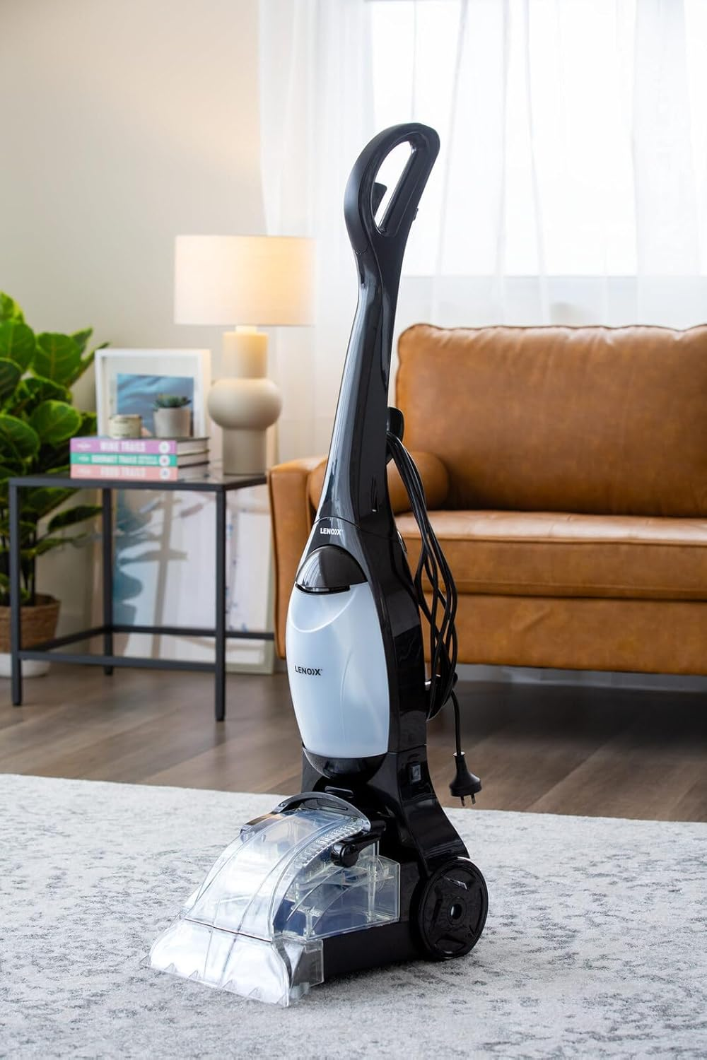 Lenoxx Lightweight Carpet Washer - 600W, 2.3L Water Tank, Removable Clean Water Tank, Solution Release Trigger - Efficiently Clean Carpets and Rugs with Ease image number 3