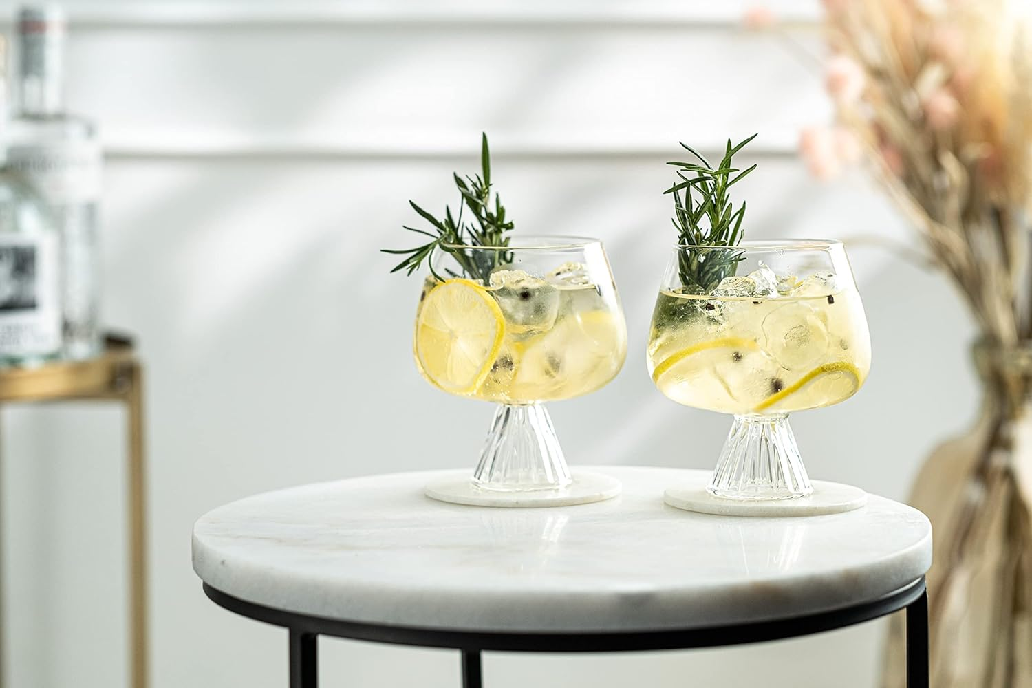 Venice Goblet Cocktail Glasses for Gin Tonic, Aperol Spritz,Sangria | Modern Glassware Collection | Set of 4 | 17 Oz Light Borosilicate Glass Balloons for Home Bar Drinks image number 3