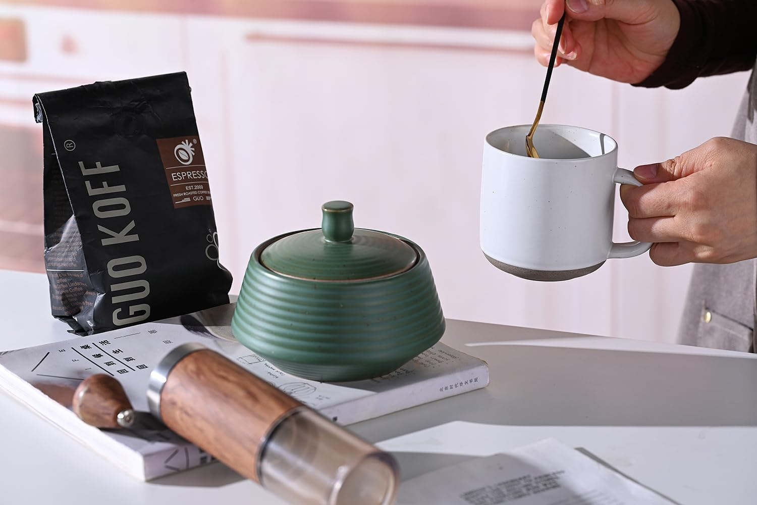 NCQIXIAO Retro Kitchen Canisters Ceramic Food Storage Jar Roud Shape with Silicone Airtight Lid for Tea, Coffee, Nuts, Herb, Spice, Sugar (Low Green) image number 1