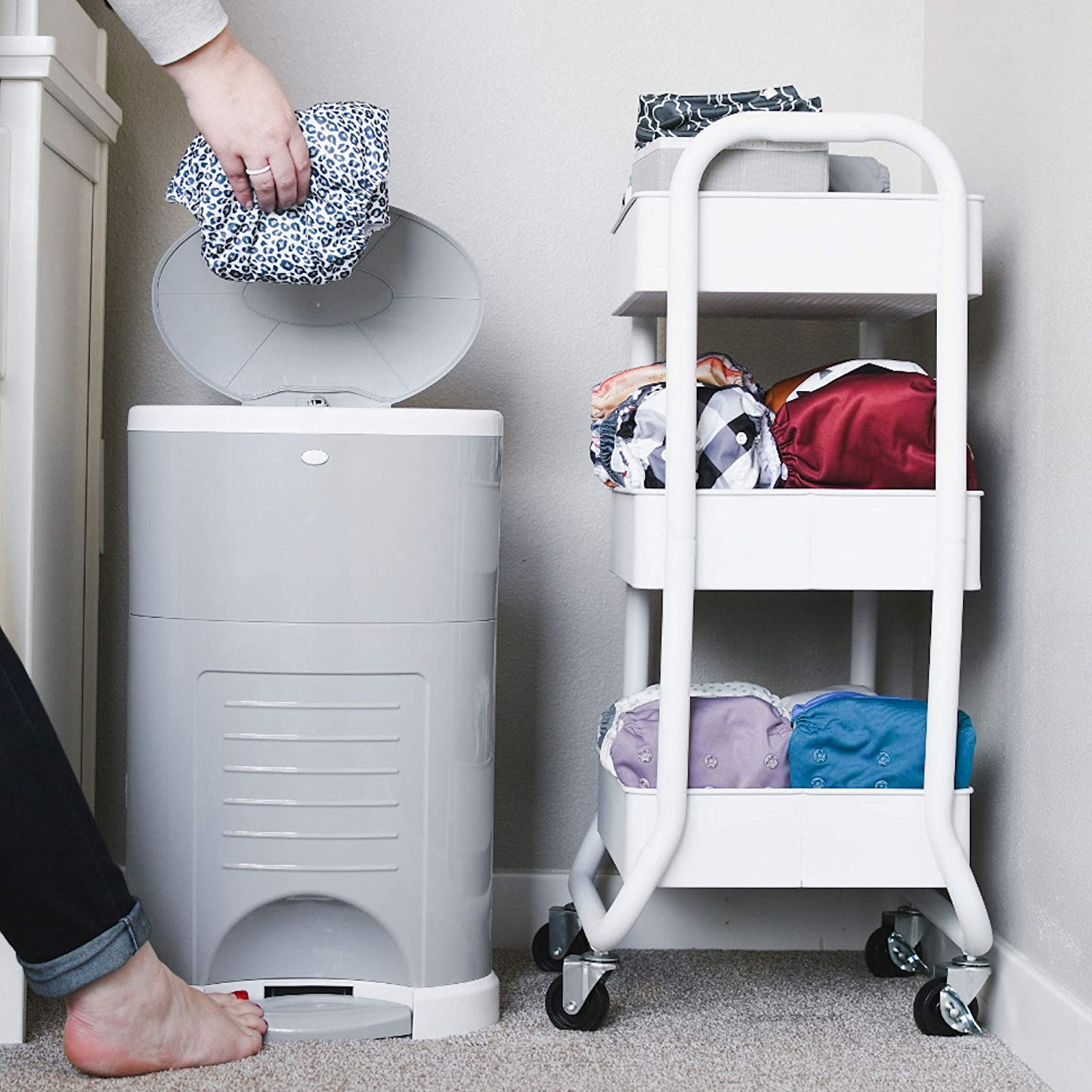 Dekor Cloth Diaper Liner | 2 Count | Gray | Perfect for Cloth Diapers | Just Step &ndash; Drop &ndash; Done | Quick & Easy to Replace | Fits the Dekor plus Hands-Free Diaper Pail | Machine Washable image number 5