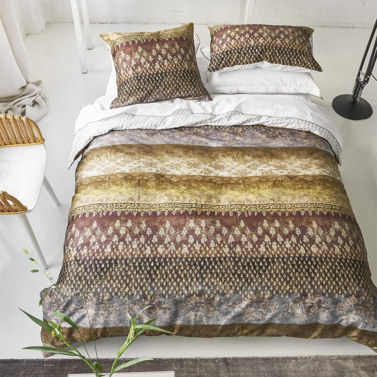 Yulan Magnolia Printed Cotton Sateen Duvet Cover 260 X 240 Cm Designers Guild