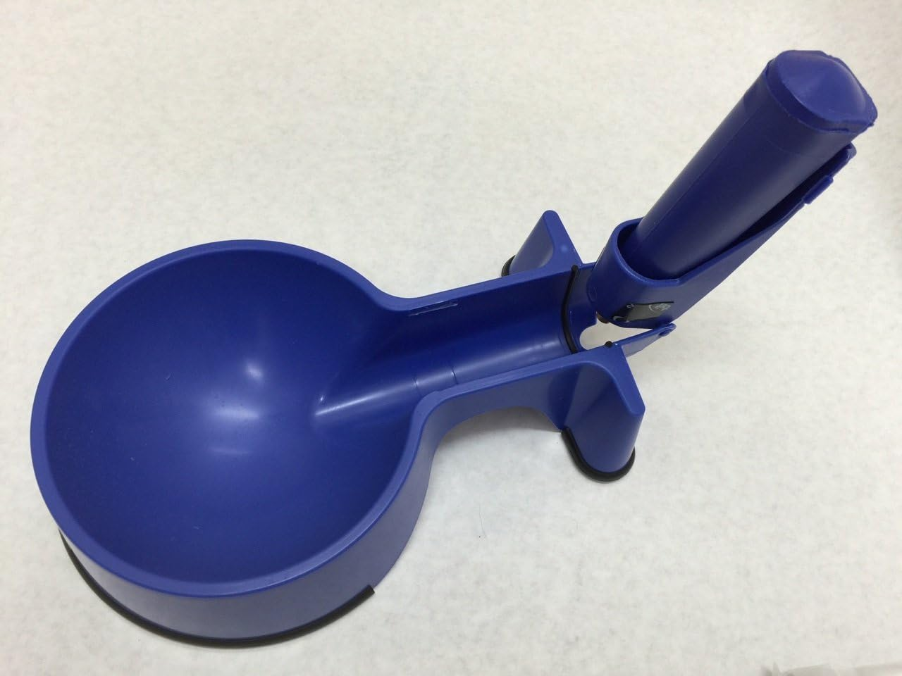 The Easy-Clean Auto-Fill Water Bowl with (5-Foot) Long Stainless Steel Hose, 32 Ounces,Blue image number 1