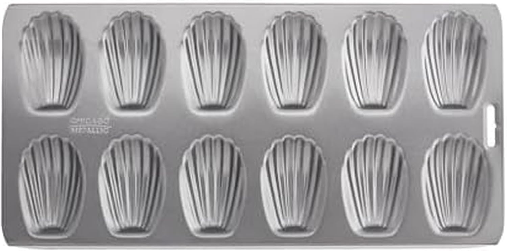 Chicago Metallic Professional 12-Cup Non-Stick Madeleine Pan, 15.75-Inch-By-7.75-Inch image number 2