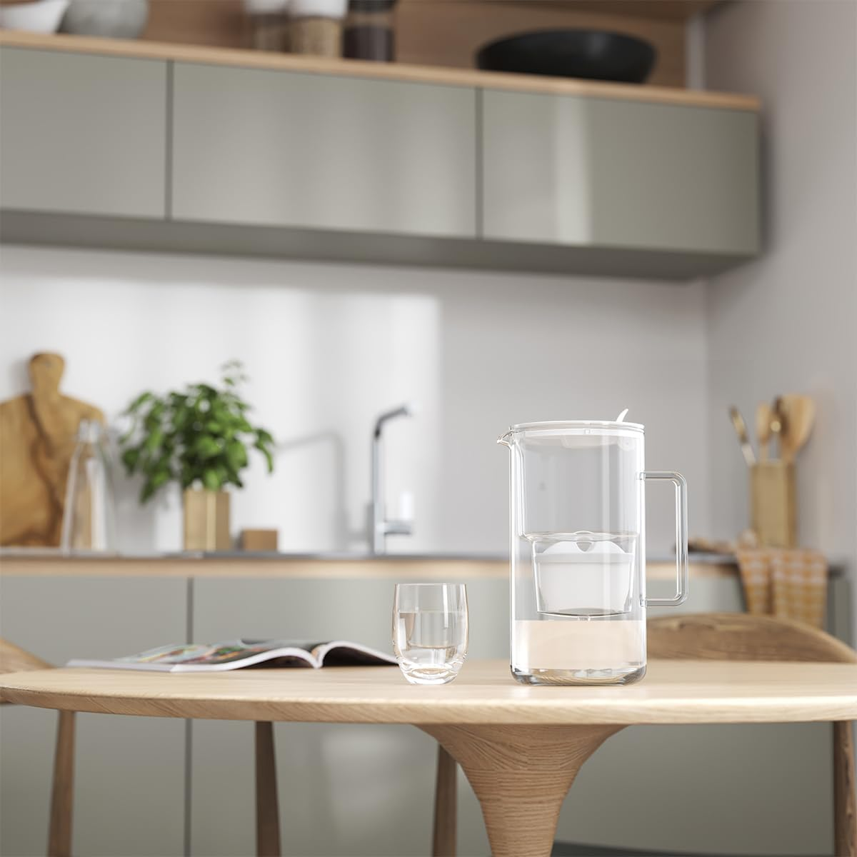 AQUAPHOR Glass White Water Filter Jug - Take to Table Premium Glass Design Jug with Easy-Fill Flip-Open Lid, 2.5L Capacity, 1 X MAXFOR+ Filter Included, Reduces Limescale, Chlorine & Microplastics. image number 2