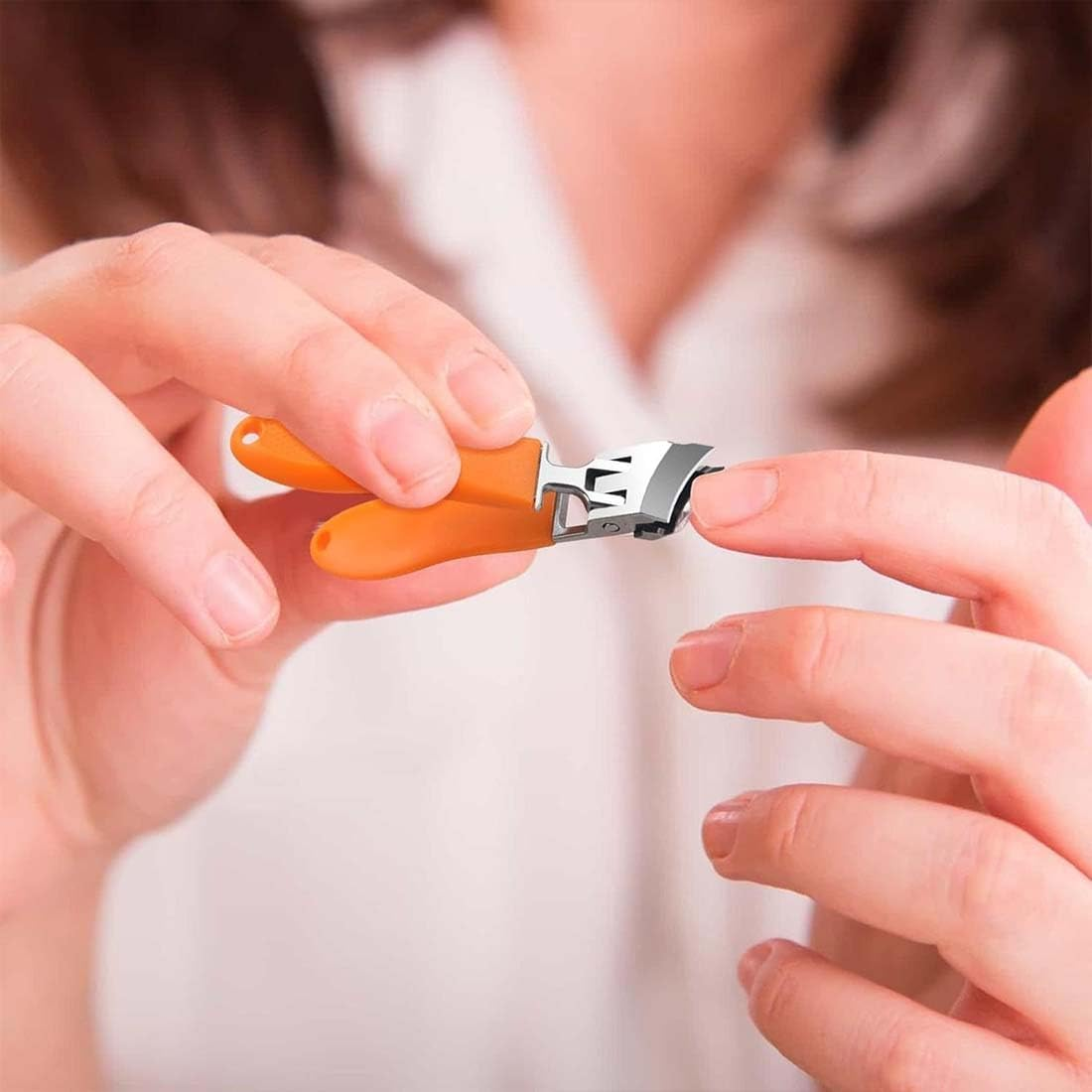 Wide Jaw Opening Anti-Splash Slanted Nail Clipper,Curved Toenail Clippers Men,Slanted Edge Nail Clippers for Women,Slanted Curved Nail Clippers for All Thick Nails (Orange) - Orange image number 4