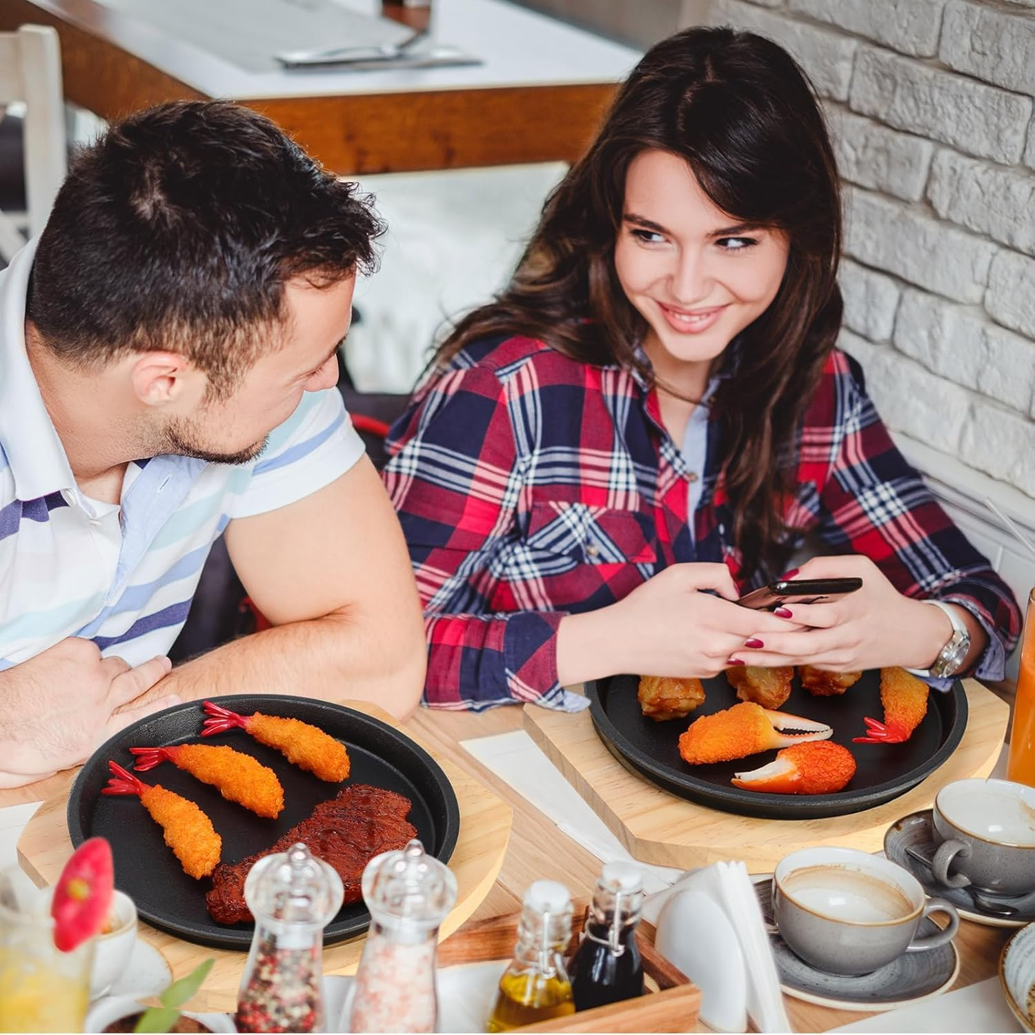 2 Set Cast Iron Fajita Plate Set with Wooden Base anti Scald Protection Removable Handle Fajita Plate Sizzling Pan Cast Iron Skillets Set for Home Restaurant Kitchen BBQ Cooking (10.3 Inch) image number 2