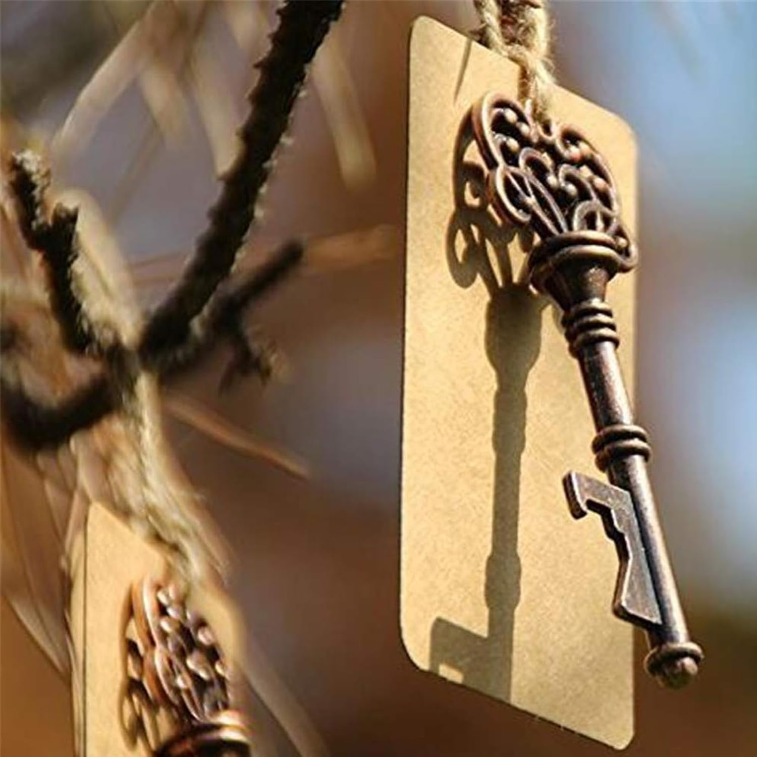 100 Pcs Kraft Paper Tags, Large Gift Tags, Blank Paper Tags with String, Large Gift Labels for Wedding Favors, Craft Paper for Presents, Kraft Paper Paper with Free Natural Jute (White)