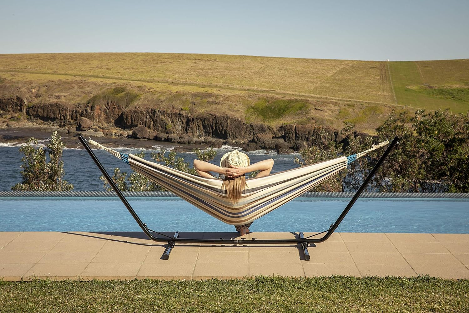 Two Trees Double Hammock Kit - Black Metal Hammock Stand and Blended Cotton Double Hammock and Pillow - 200Kg Weight Capacity - 220Cm X 160Cm - Striped Charcoal Grey image number 1